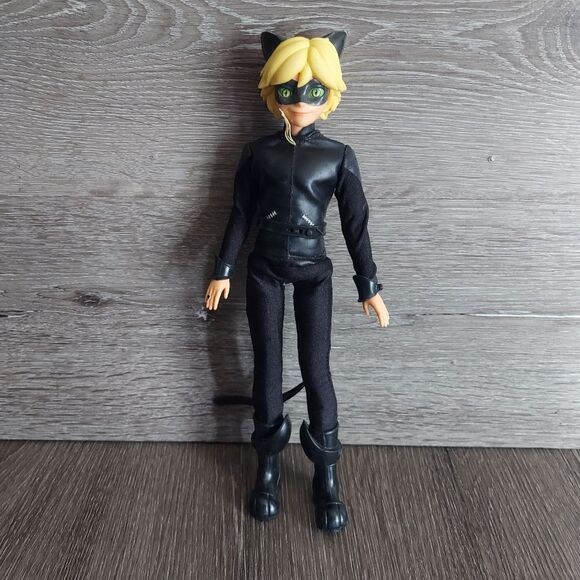 Miraculous Ladybug Cat Noir Fashion Doll Figure 11" - Picture 1 of 3